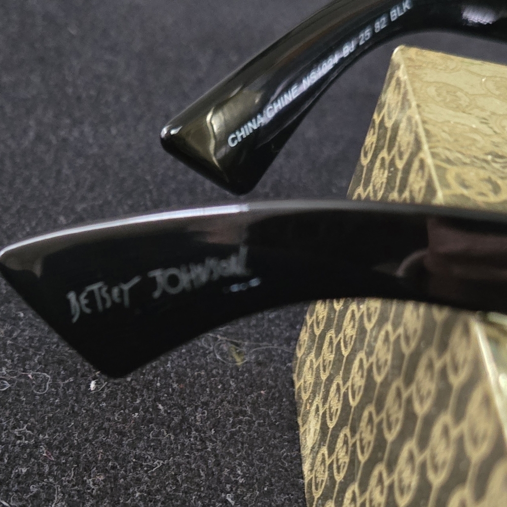 Betsey Johnson Black Sunglasses with Silver Accents - Picture 8 of 8